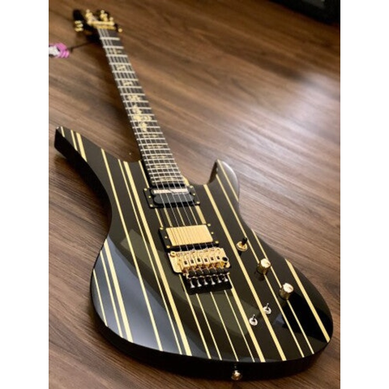 Schecter Synyster Gates Custom-S - Black with Gold Stripes