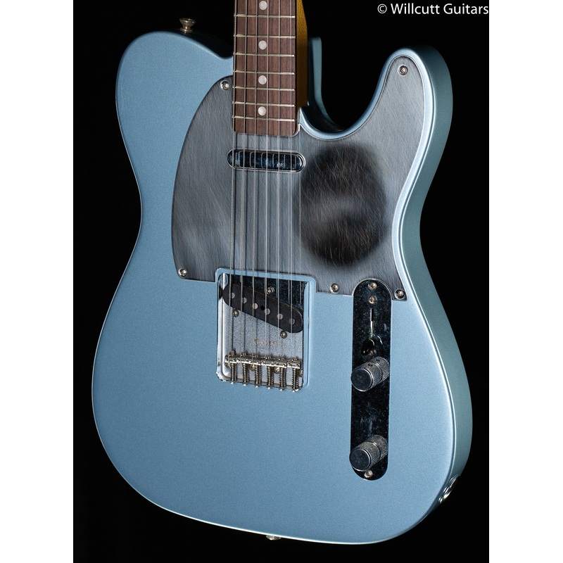 Fender Chrissie Hynde Telecaster Rosewood Fingerboard Ice Blue Metallic (539)