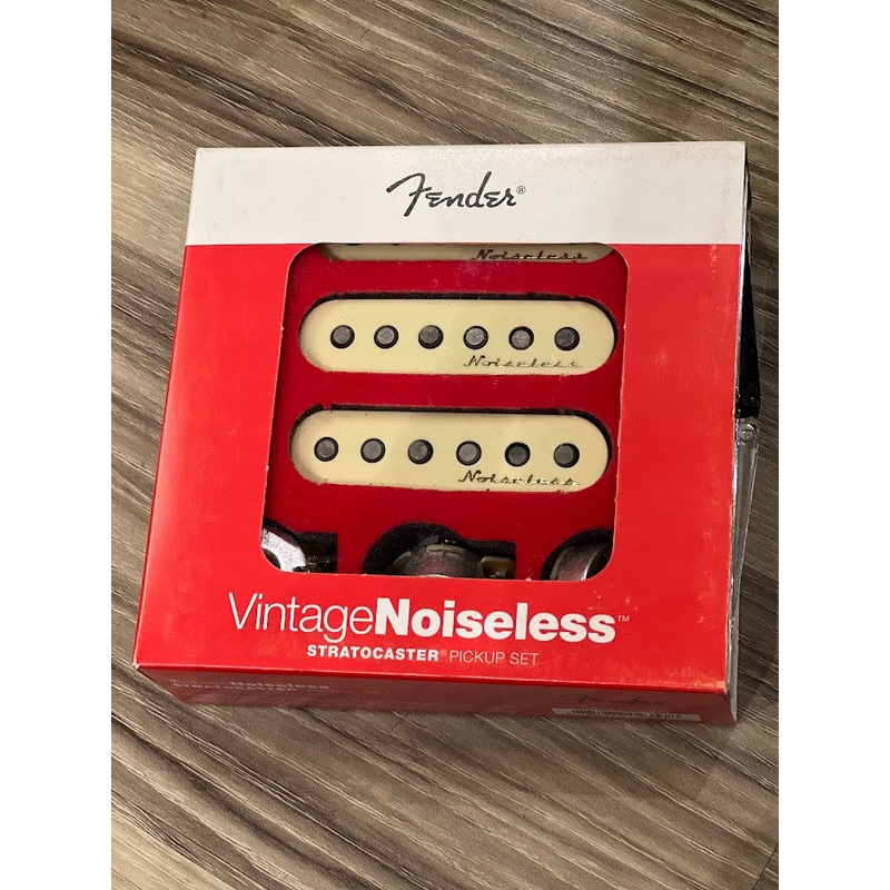 Fender Vintage Noiseless Strat Pickup (Set of 3)