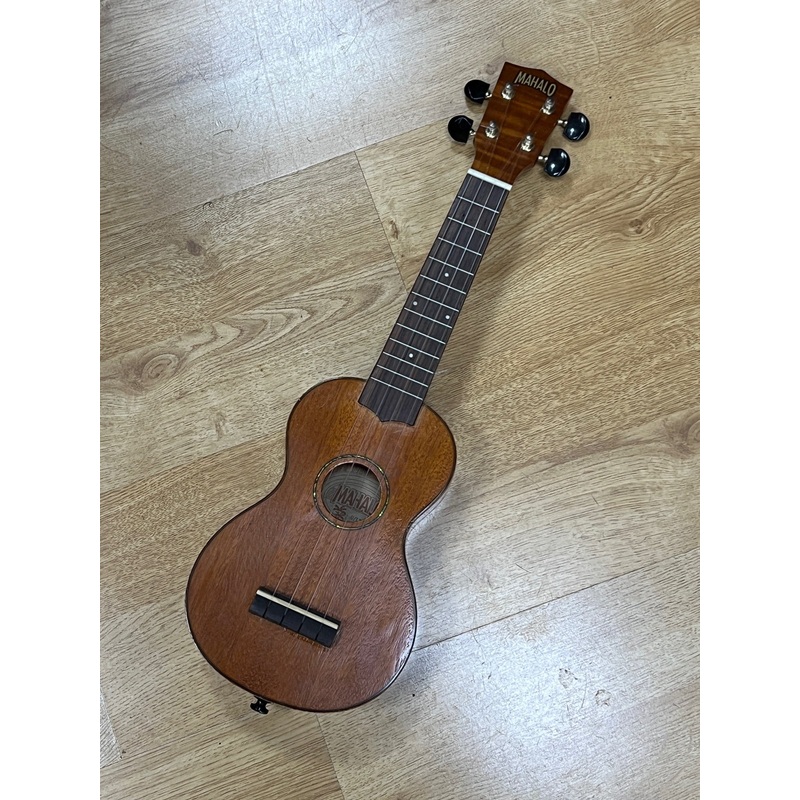 USED Mahalo LTD2 solid top soprano ukulele