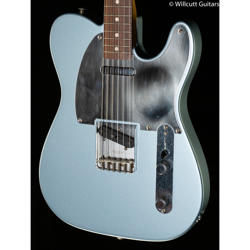 Fender Chrissie Hynde Telecaster Rosewood Fingerboard Ice Blue Metallic (717)