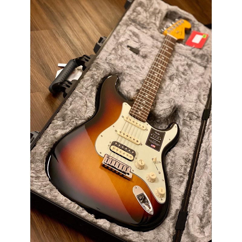 Fender American Ultra HSS Stratocaster with Rosewood FB in Ultraburst