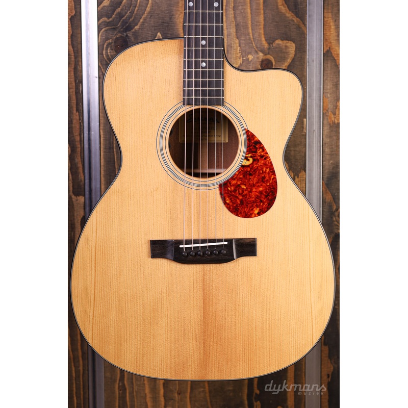 Eastman E1OMCE Deluxe
