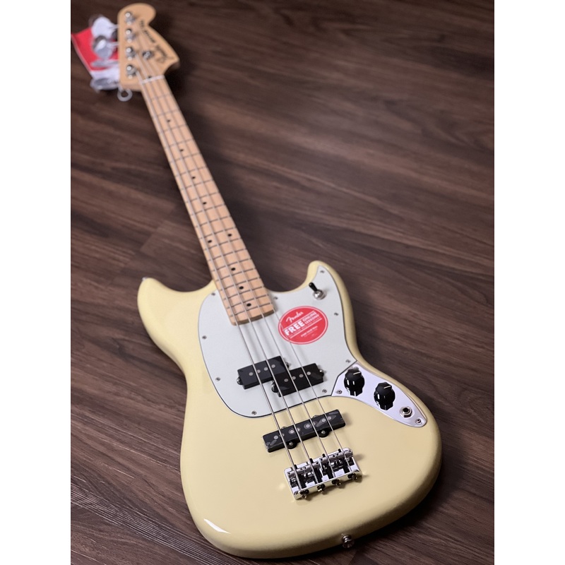 Fender Limited Edition Player Mustang Bass PJ Guitar with Maple FB in Canary Yellow