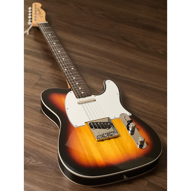 Fender MIJ FSR Collection Traditional 60s Telecaster Custom with RW FB in 3-tone sunburst JD23030628