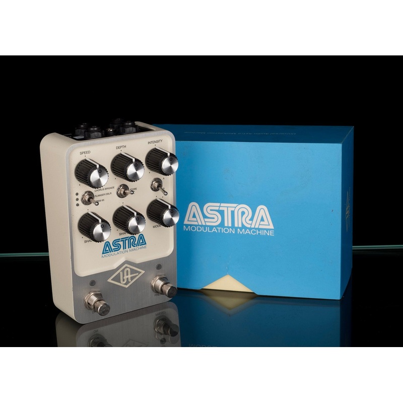 Used Universal Audio Astra Modulation Machine Pedal With Box