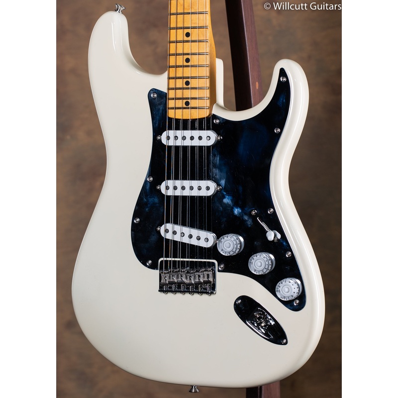 Fender Nile Rodgers Hitmaker Stratocaster Maple Fingerboard Olympic White