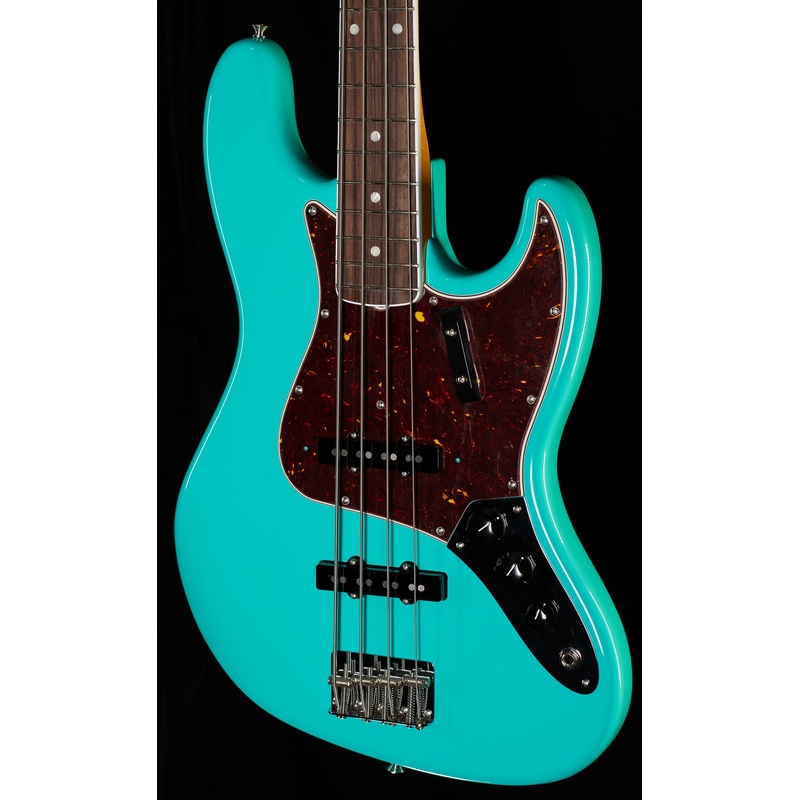 Fender American Vintage II 1966 Jazz Bass Rosewood Fingerboard Sea Foam Green (949)