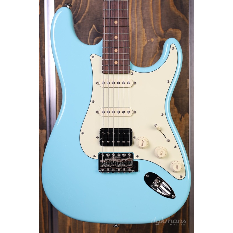 Suhr Classic S Antique Limited Edition Daphne Blue