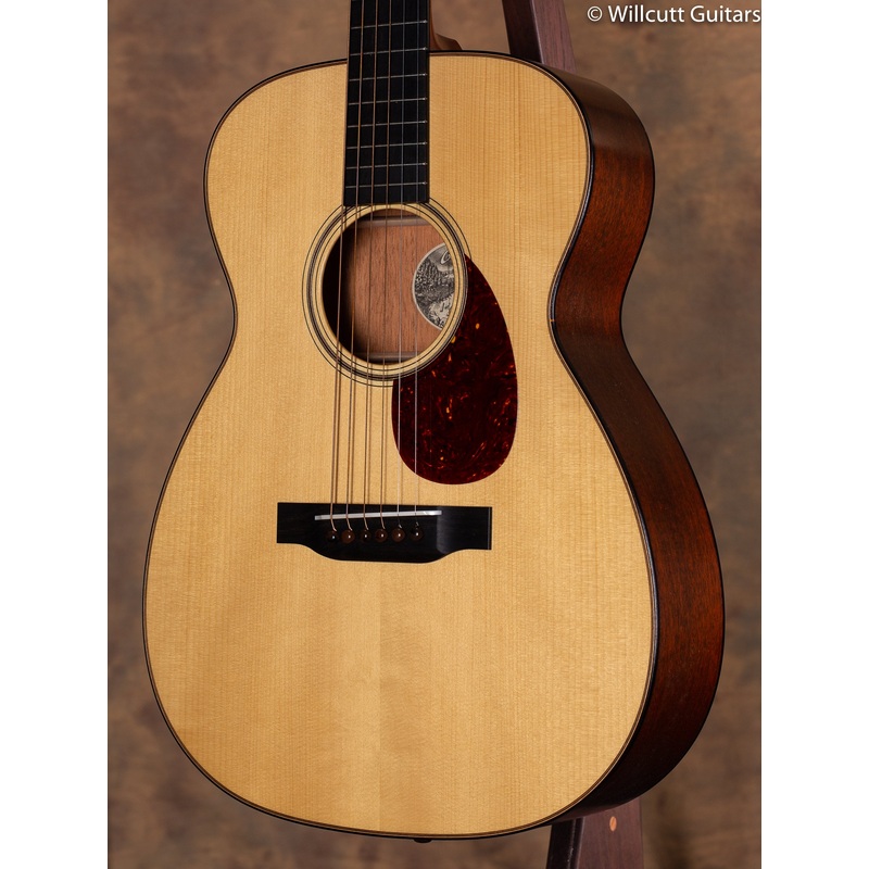 Collings 001 14-Fret Adirondack Top Traditional USED