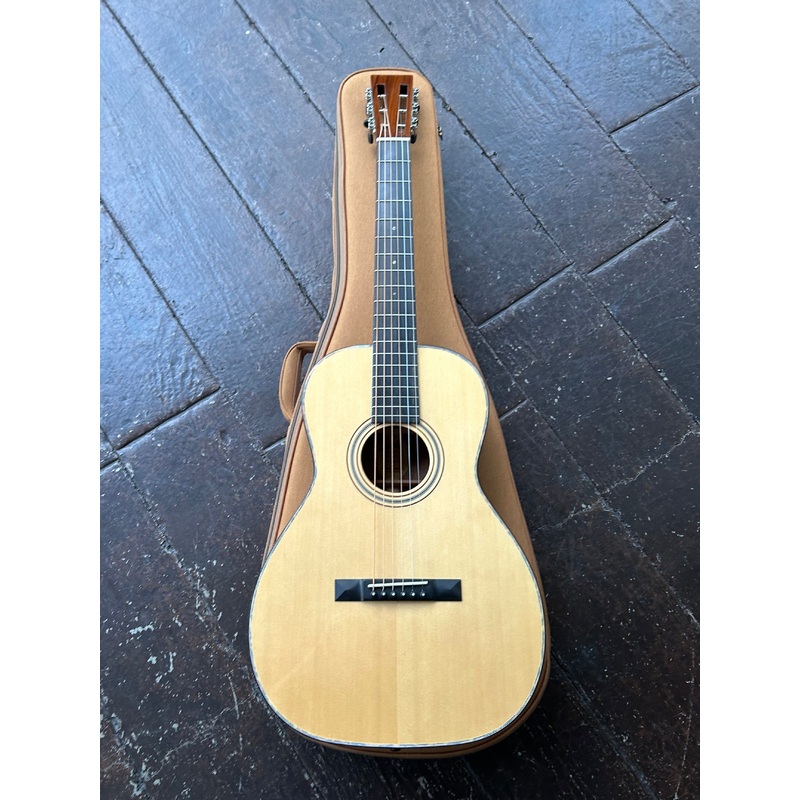 Blueridge BR-341 Historic Series Parlor Guitar