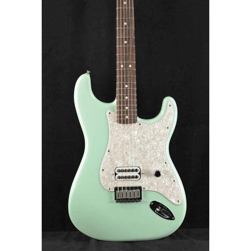Fender Limited Edition Tom DeLonge Stratocaster Surf Green Rosewood Fingerboard