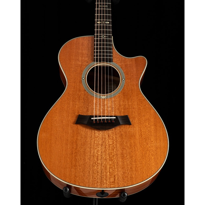 Taylor Custom Grand Concert C22ce Tropical Mahogany