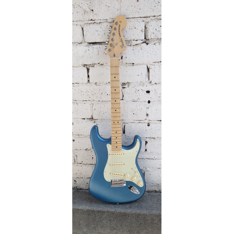 2018 Fender American Performer Stratocaster