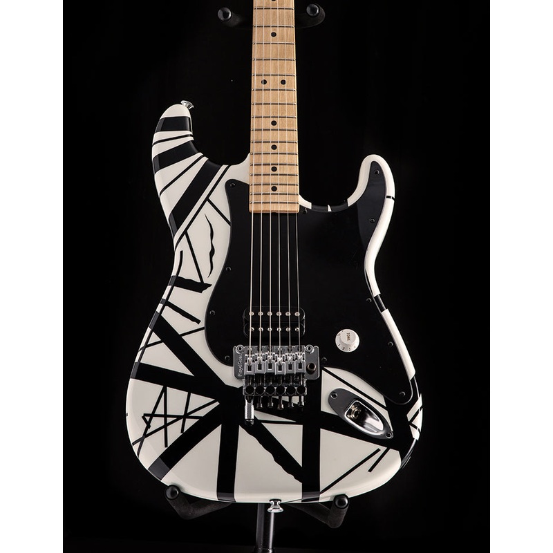 Used Charvel EVH Art Series Black And White