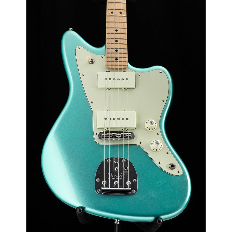 Used Fender American Professional Jazzmaster Mystic Seafoam