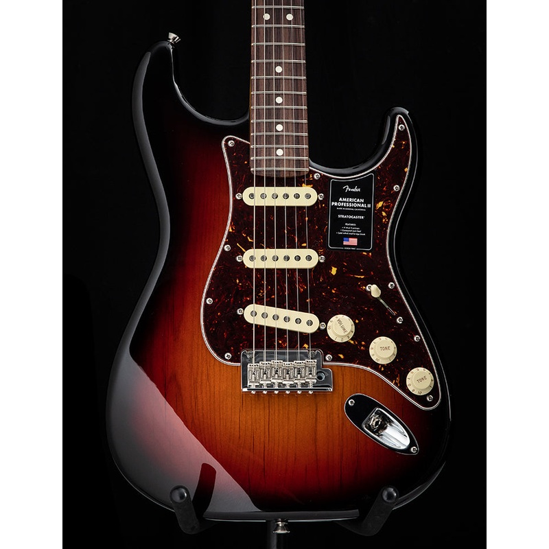 Fender American Professional II Stratocaster 3 Color Sunburst