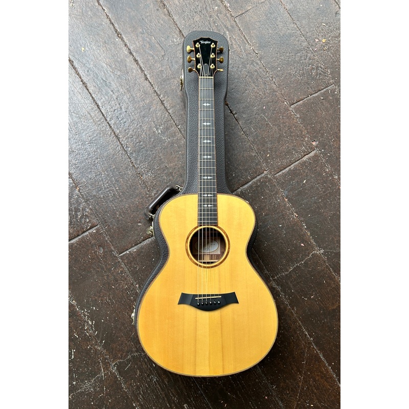 2013 Taylor Grand Concert Cocobolo Acoustic Guitar w/ Hardshell Case