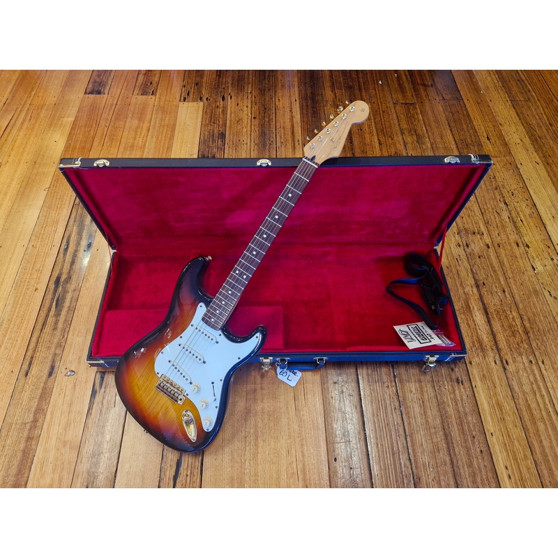 Fender Mexican Stratocaster Plus Deluxe - 2003
