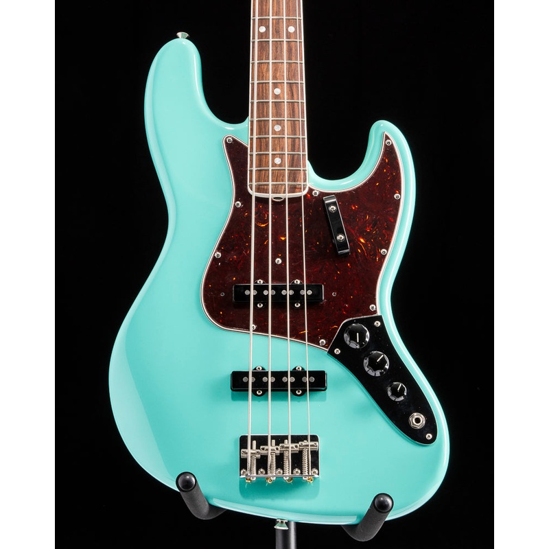 Fender American Vintage II 1966 Jazz Bass Sea Foam Green